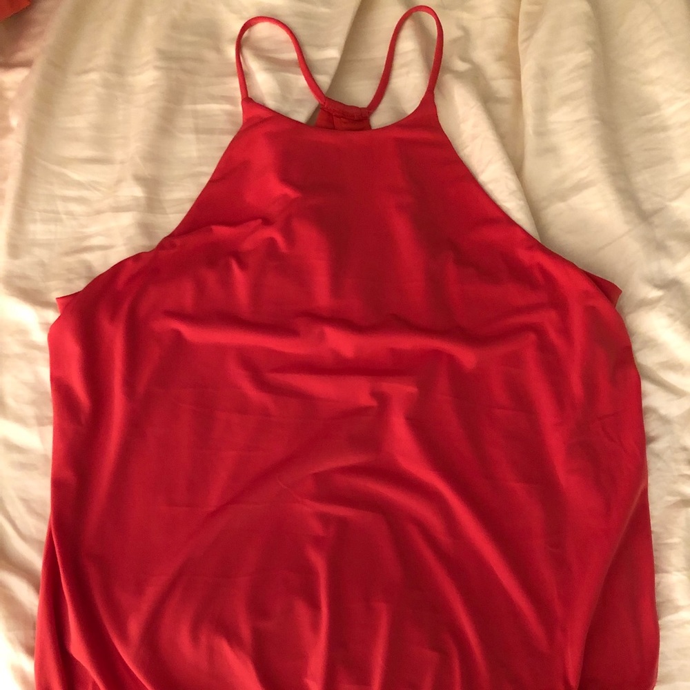 ⭐️ 2/$20 Express Tank